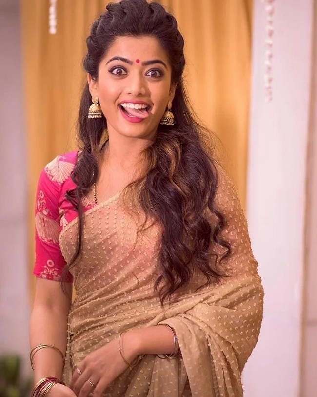 Rashmika Mandanna Latest Pics of Instagram